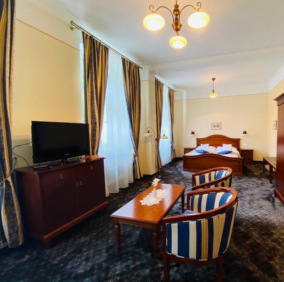 Ld Palace Spa & Kur Františkovy Lázně Екстериор снимка