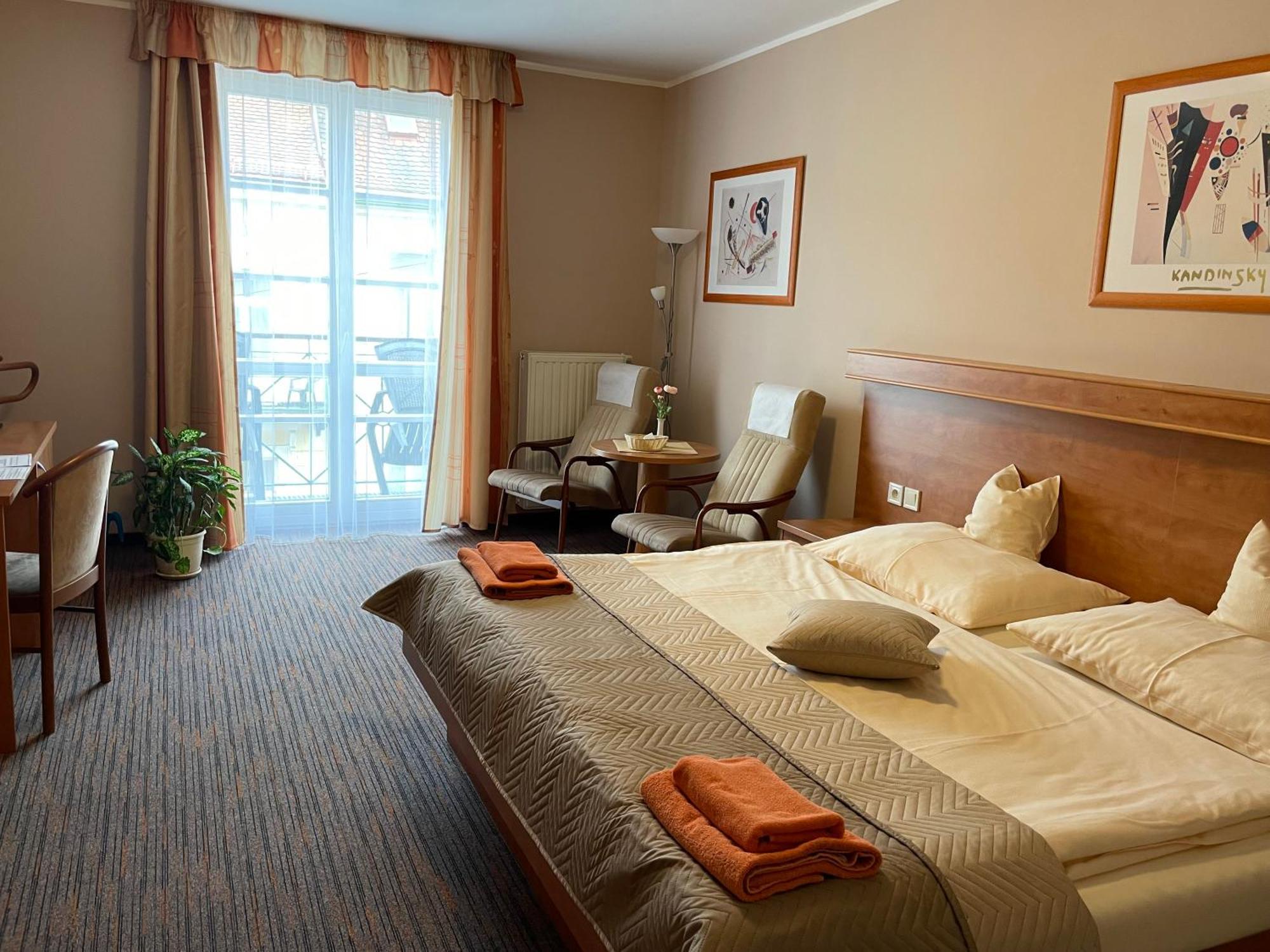 Ld Palace Spa & Kur Františkovy Lázně Екстериор снимка