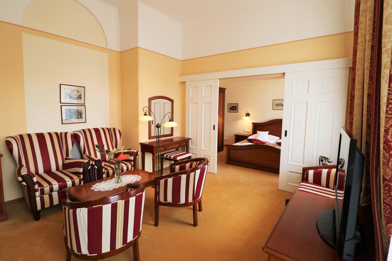 Ld Palace Spa & Kur Františkovy Lázně Екстериор снимка